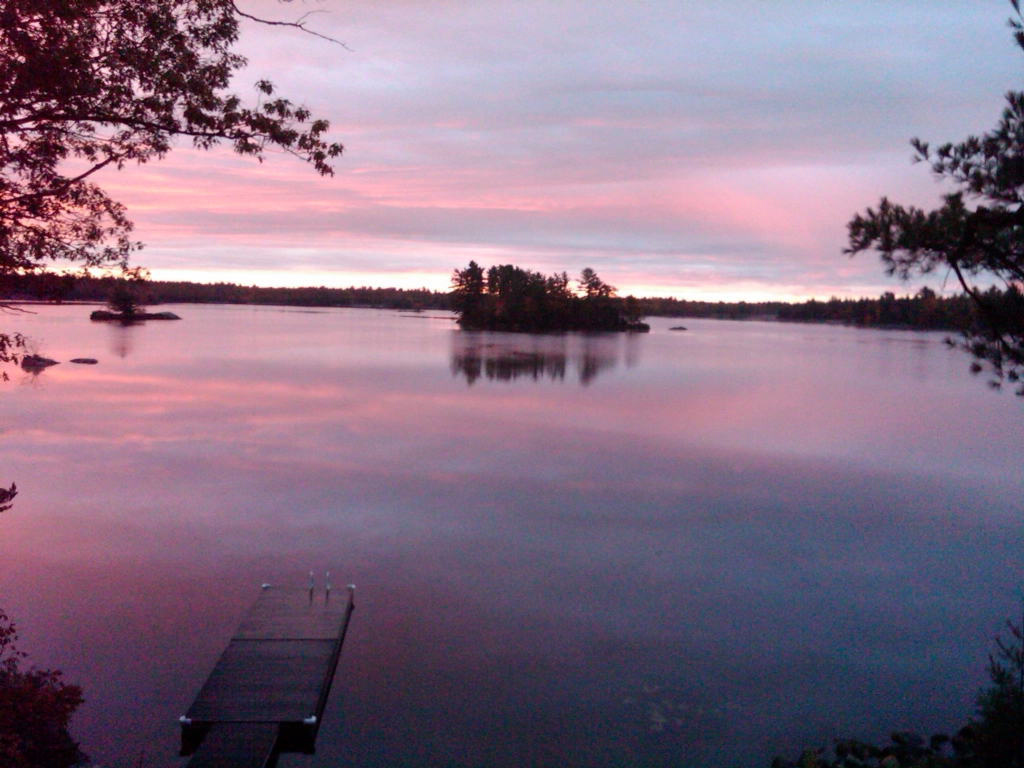 Kahshe Lake